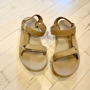TEVA Midform Universal Leather Sandals